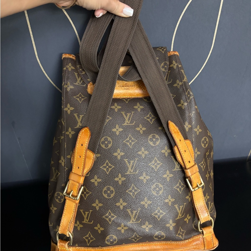 Authentic Louis Vuitton montsouris GM backpack monogram discontinued - Picture 2 of 13